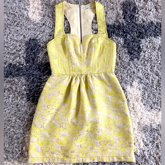 Urban Outfitters- Kimchi Blue jacquard/metallic mini dress size 0 - Picture 1 of 4